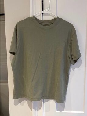 Abercrombie & Fitch Women's Crew Neck Tee - Olive